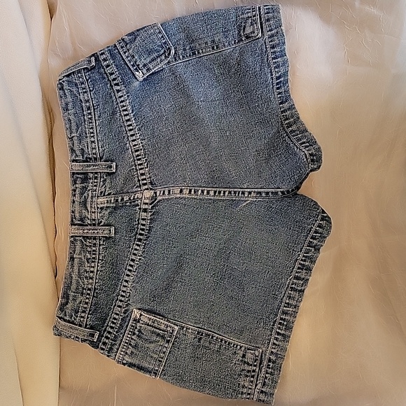 Abercrombie Jean Shorts - Picture 2 of 3